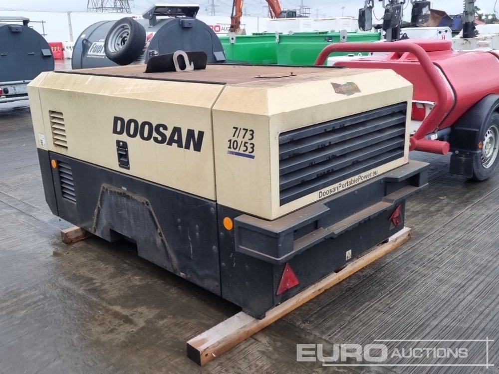 2019 Doosan 7/73-10/53 250CFM - Kompresor ajri: foto 3 2019 Doosan 7/73-10/53 250CFM - Kompresor ajri: foto 3