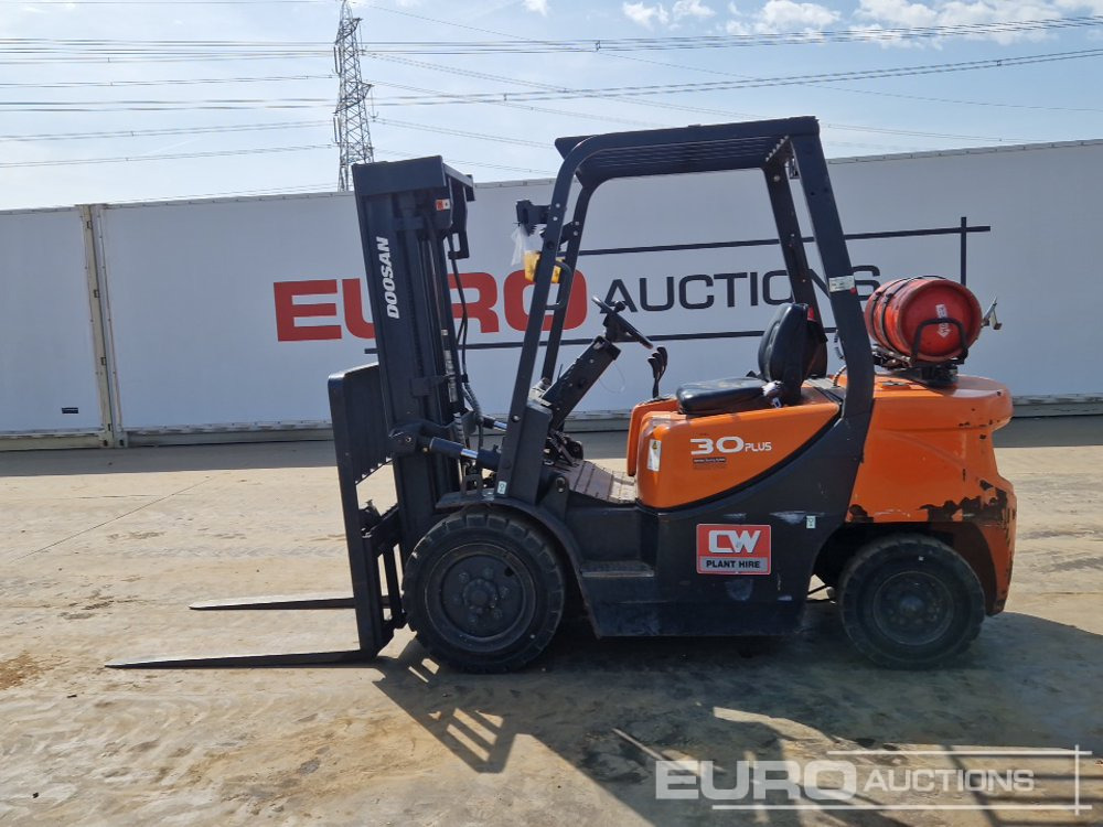 2019 Doosan G30GP - Pirun ngritës: foto 2 2019 Doosan G30GP - Pirun ngritës: foto 2