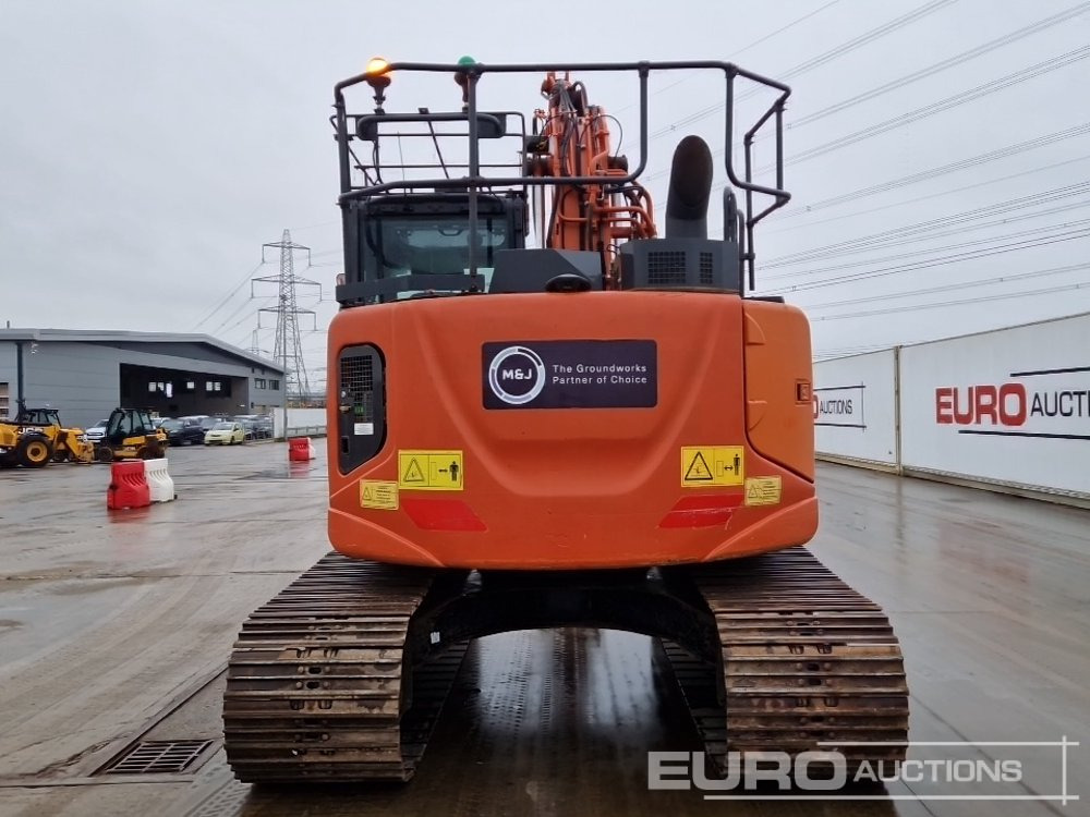 2019 Hitachi ZX135US-6 - Ekskavator me zinxhirë: foto 4 2019 Hitachi ZX135US-6 - Ekskavator me zinxhirë: foto 4