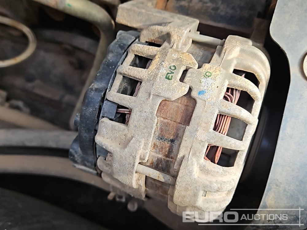Ekskavator teleskopik 2019 JCB 535-95: foto 33