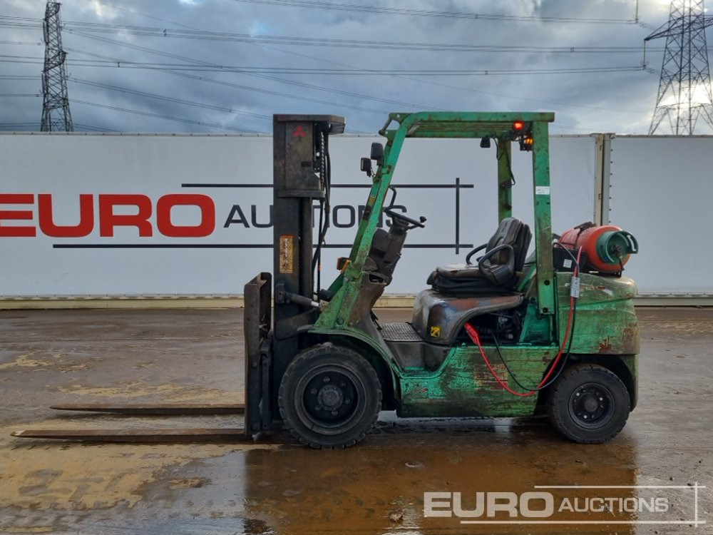 2019 Mitsubishi FG30 - Pirun ngritës: foto 2 2019 Mitsubishi FG30 - Pirun ngritës: foto 2