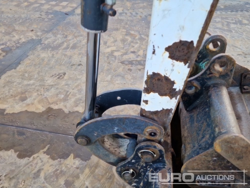 Miniekskavator 2020 Bobcat E17: foto 15