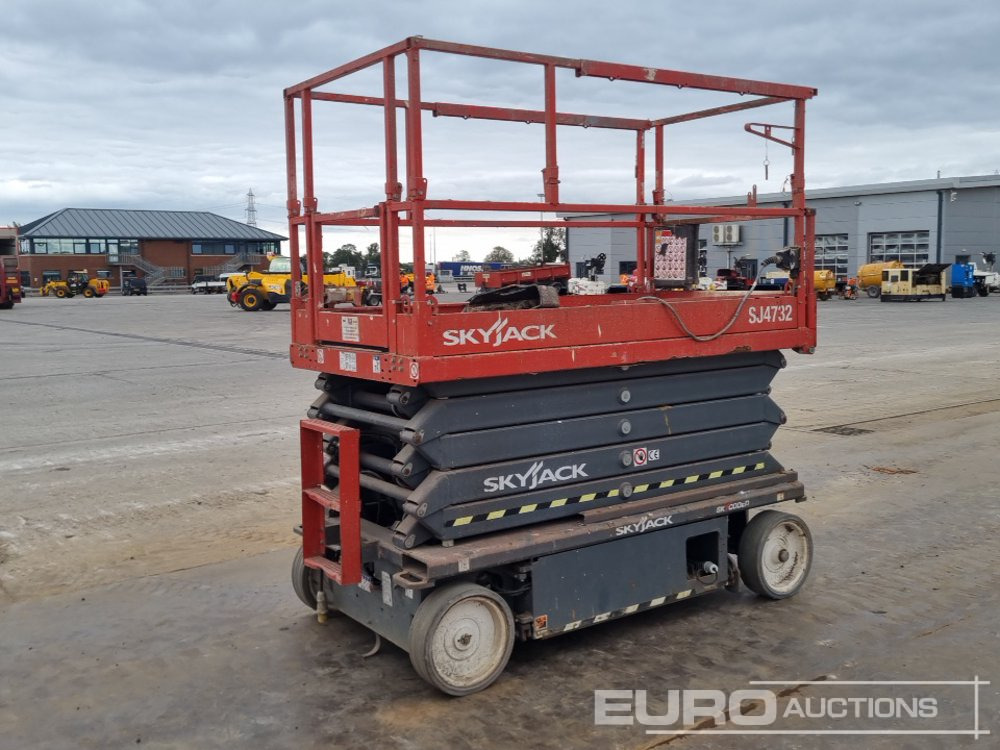 2020 SkyJack SJ4732
SJ16 - Platformë ajrore: foto 5 2020 SkyJack SJ4732
SJ16 - Platformë ajrore: foto 5