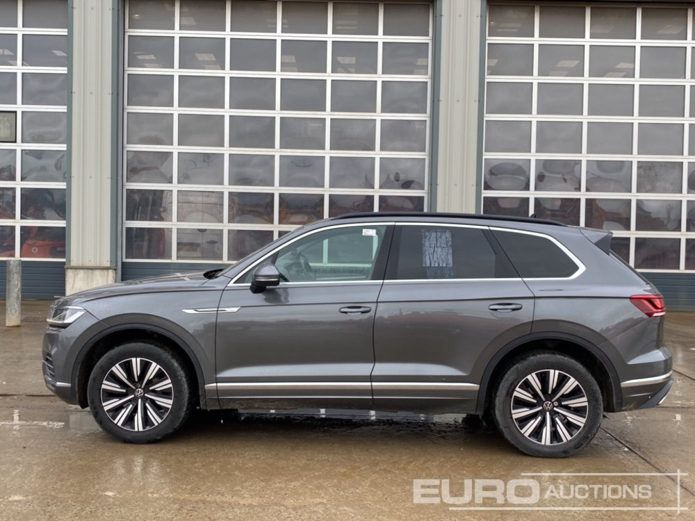 2020 Volkswagen Touareg - SUV: foto 2 2020 Volkswagen Touareg - SUV: foto 2