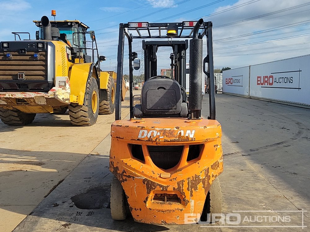 2021 Doosan D25GP - Pirun ngritës: foto 4 2021 Doosan D25GP - Pirun ngritës: foto 4