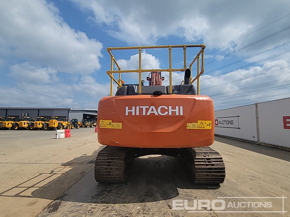 2021 Hitachi ZX210LC-6 - Ekskavator me zinxhirë: foto 4 2021 Hitachi ZX210LC-6 - Ekskavator me zinxhirë: foto 4