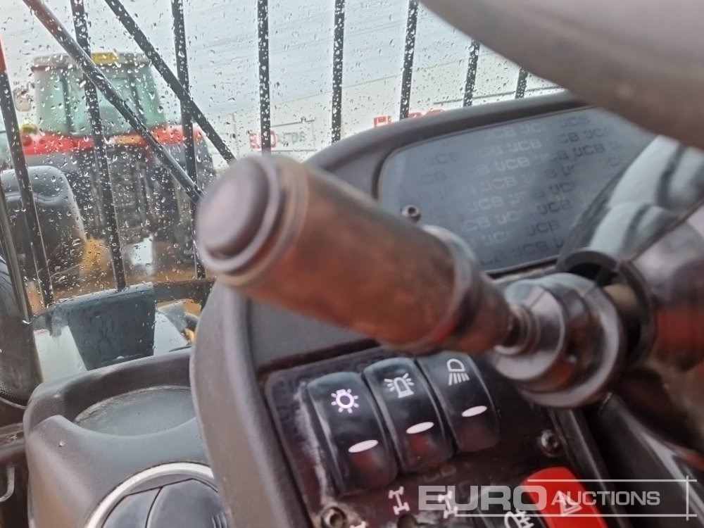 Ekskavator teleskopik 2021 JCB 535-95: foto 40