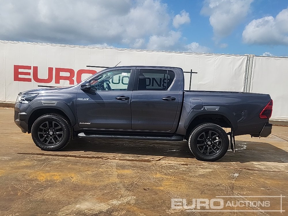 2021 Toyota Hilux Invincible X - Pick up: foto 2 2021 Toyota Hilux Invincible X - Pick up: foto 2