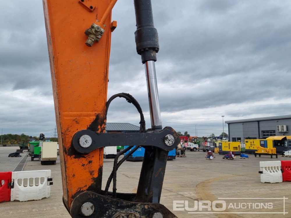 Ekskavator me zinxhirë 2022 Doosan DX140LC-7: foto 24 Ekskavator me zinxhirë 2022 Doosan DX140LC-7: foto 24