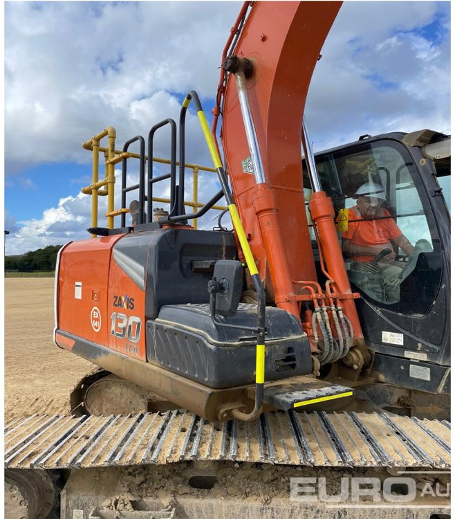 2022 Hitachi ZX130LCN-7 - Ekskavator me zinxhirë: foto 4 2022 Hitachi ZX130LCN-7 - Ekskavator me zinxhirë: foto 4