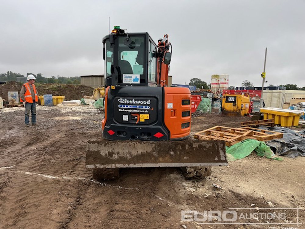 2022 Hitachi ZX48U-6 CLR - Miniekskavator: foto 4 2022 Hitachi ZX48U-6 CLR - Miniekskavator: foto 4