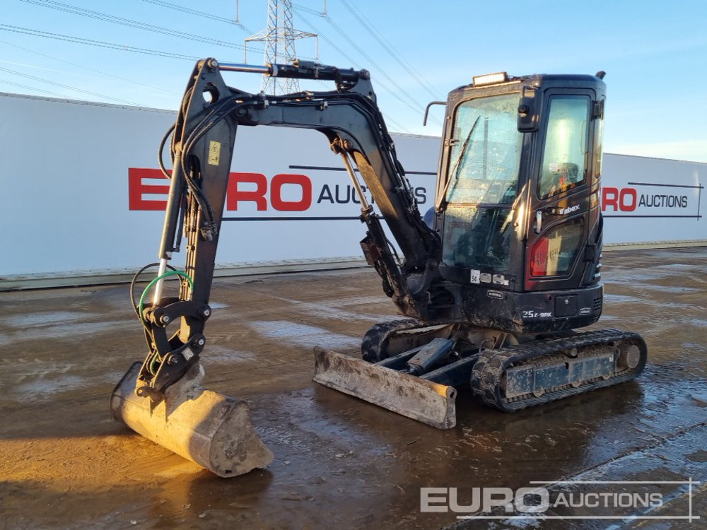 2022 Hyundai R25Z-9AK - Miniekskavator: foto 1 2022 Hyundai R25Z-9AK - Miniekskavator: foto 1