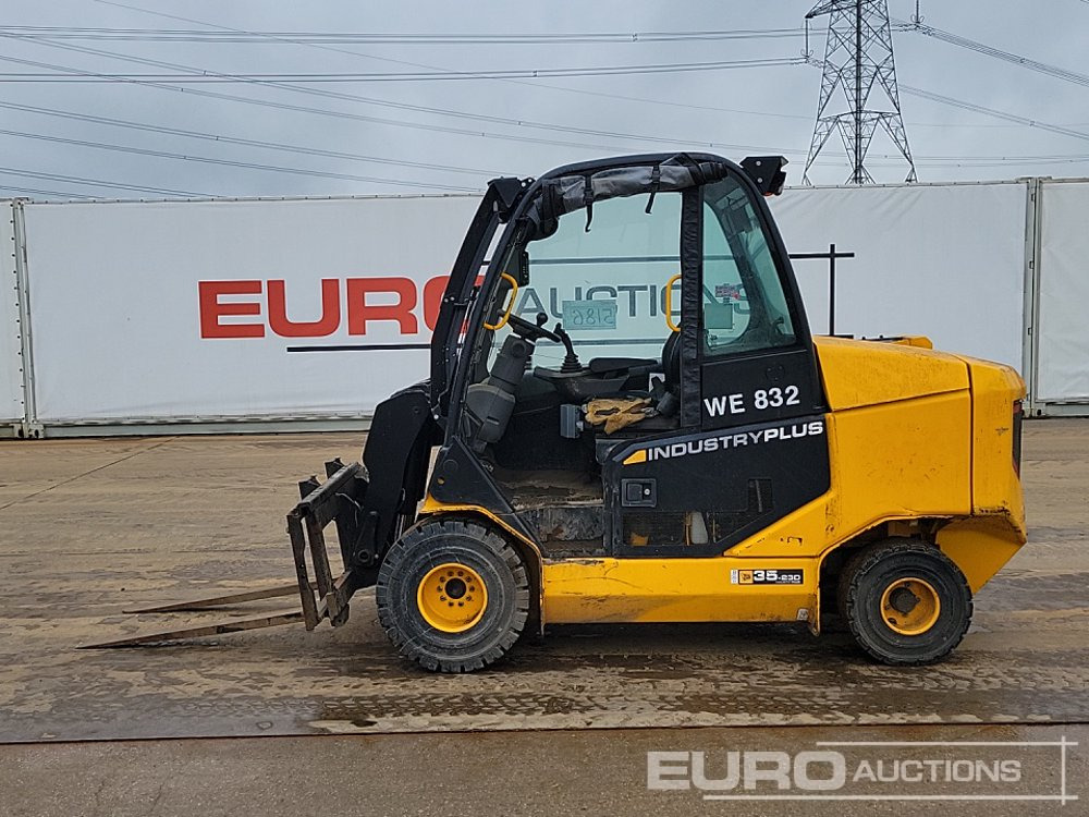 2022 JCB TLT35-23D 2WD - Ekskavator teleskopik: foto 2 2022 JCB TLT35-23D 2WD - Ekskavator teleskopik: foto 2