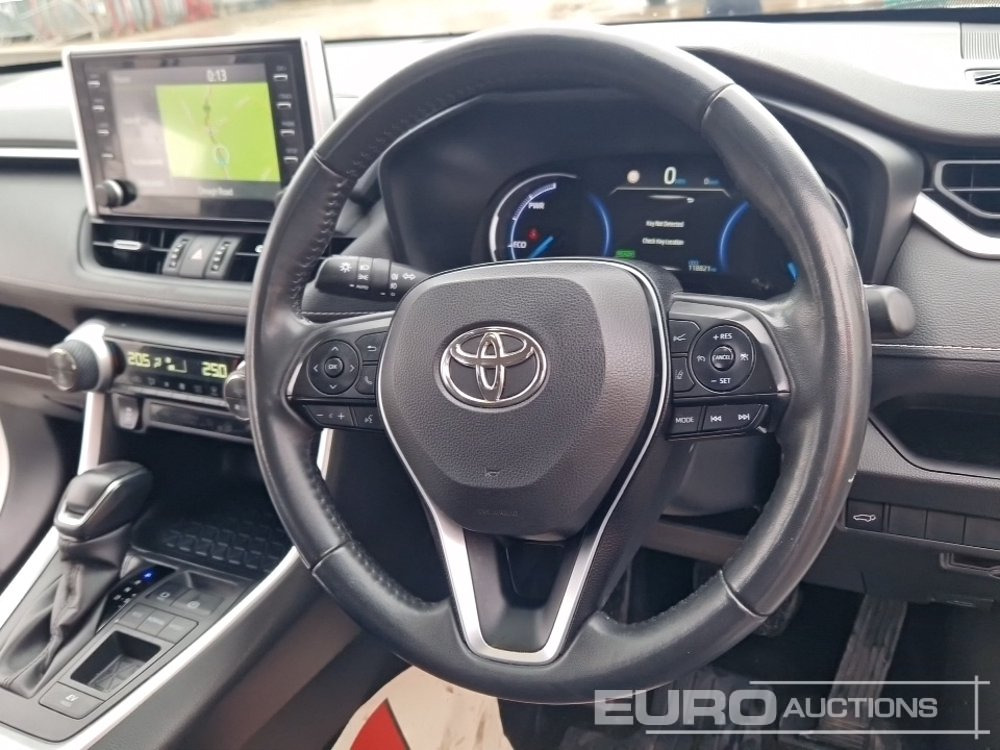 SUV 2022 Toyota RAV 4: foto 25