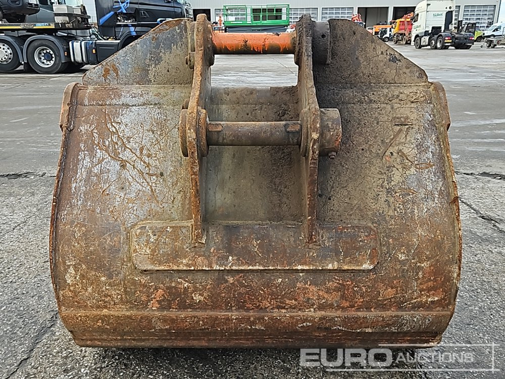 60" Digging Bucket 80mm Pin to suit 20 Ton Excavator - Kovë: foto 4 60" Digging Bucket 80mm Pin to suit 20 Ton Excavator - Kovë: foto 4
