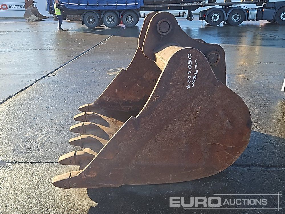 60" Digging Bucket 80mm Pin to suit 20 Ton Excavator - Kovë: foto 2 60" Digging Bucket 80mm Pin to suit 20 Ton Excavator - Kovë: foto 2