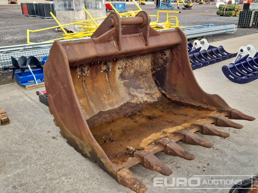 68" Digging Bucket 80mm Pin to suit 20 Ton Excavator - Kovë: foto 4 68" Digging Bucket 80mm Pin to suit 20 Ton Excavator - Kovë: foto 4
