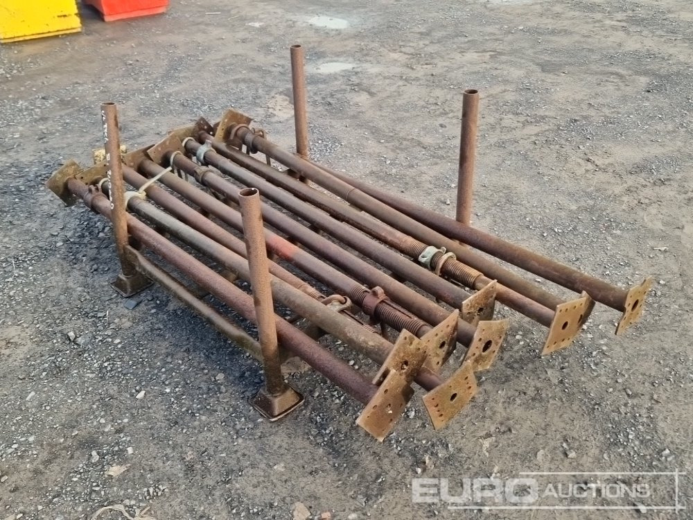 Acro Props (10 of) 10' Wooden Gate - Pajisje ndërtimi: foto 2 Acro Props (10 of) 10' Wooden Gate - Pajisje ndërtimi: foto 2