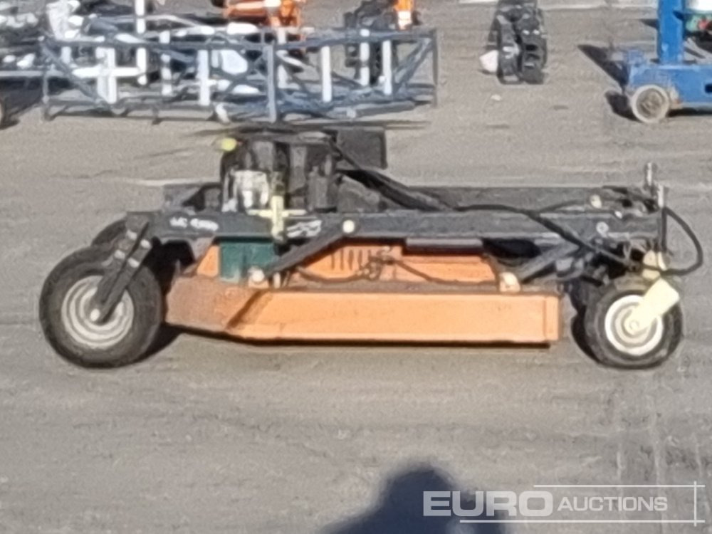 Blitz FBM44 - Korrëse bari i kopshtit: foto 2 Blitz FBM44 - Korrëse bari i kopshtit: foto 2