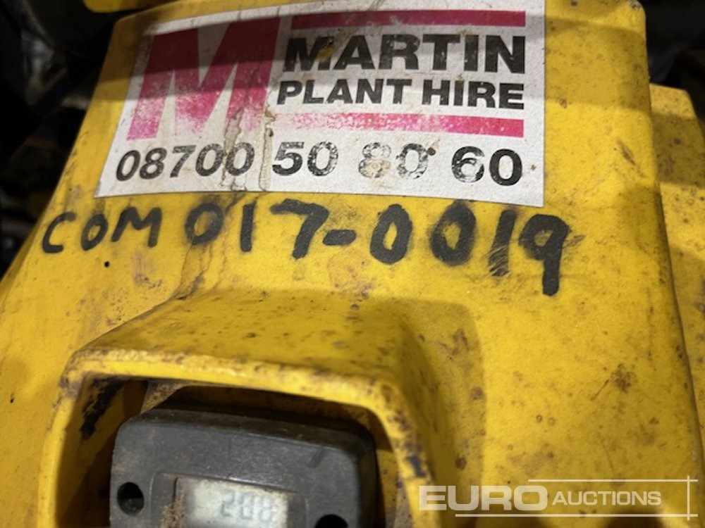 Bomag BT60 - Makineri asfalti: foto 4 Bomag BT60 - Makineri asfalti: foto 4