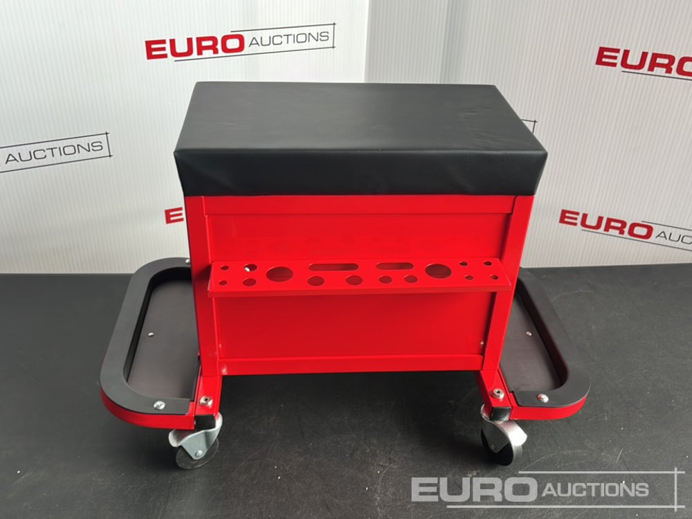 Boss Wheeled Stool Tool Box, 3 Drawers, Magnetic Trays - Pajisjet e ofiçinës: foto 5 Boss Wheeled Stool Tool Box, 3 Drawers, Magnetic Trays - Pajisjet e ofiçinës: foto 5