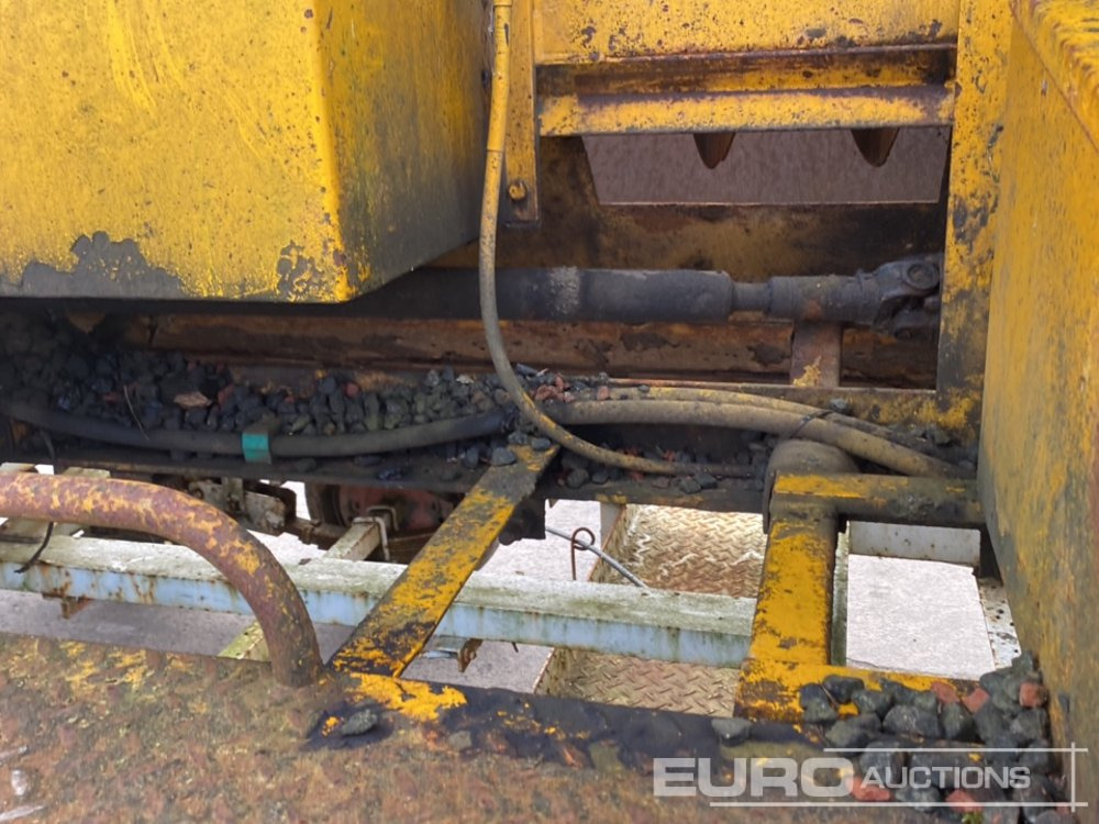 Makineri asfalti Bristowes M95 Road Chipper, Tri Axle Trailer: foto 33