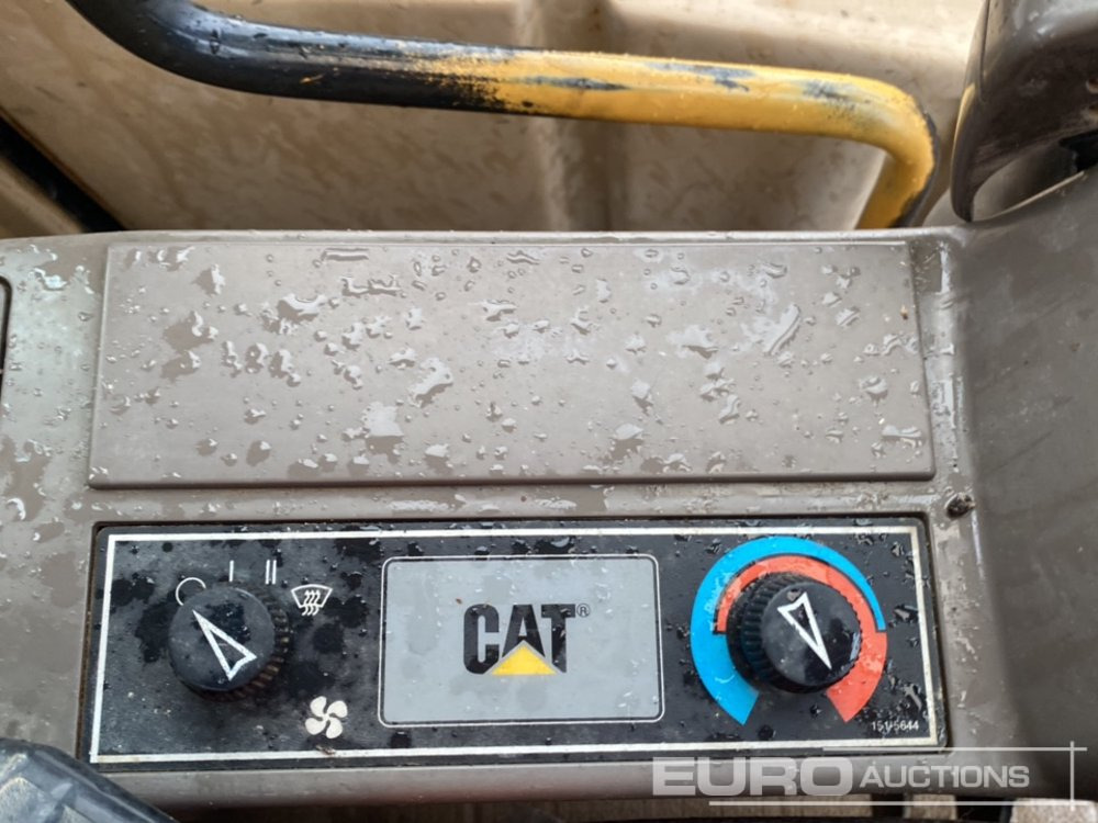 Ekskavator me zinxhirë CAT 315BL: foto 31 Ekskavator me zinxhirë CAT 315BL: foto 31