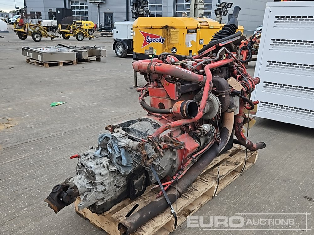 Cummins 6 Cylinder Engine, Gearbox - Motori: foto 1 Cummins 6 Cylinder Engine, Gearbox - Motori: foto 1