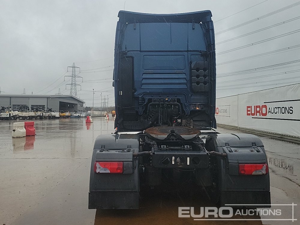 MAN TGA18.440 - Gjysmë-kamion: foto 4 MAN TGA18.440 - Gjysmë-kamion: foto 4