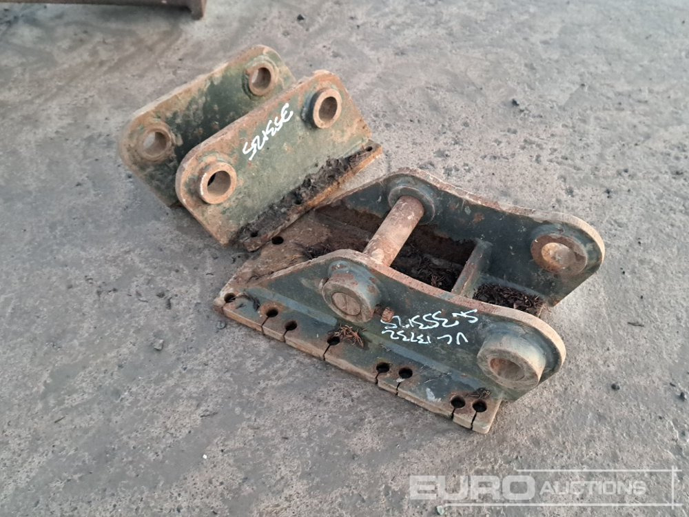 Hammer Headstock 45mm Pin to suit 4-6 Ton Excavator (2 of) - Kovë: foto 2 Hammer Headstock 45mm Pin to suit 4-6 Ton Excavator (2 of) - Kovë: foto 2