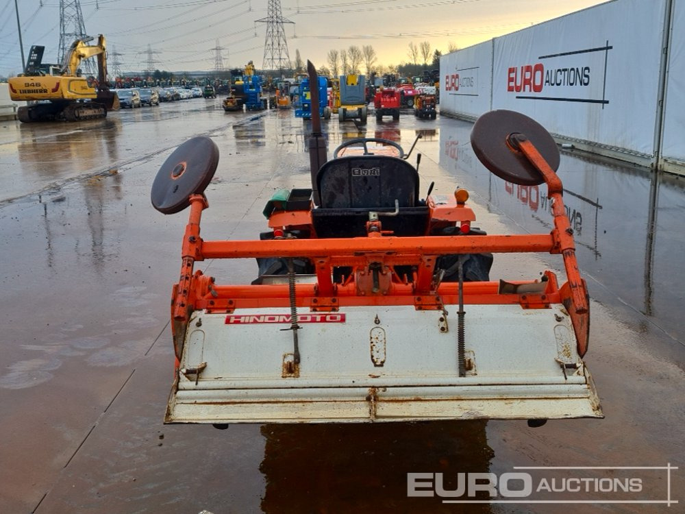 Hinomoto C174 - Minitraktor: foto 4 Hinomoto C174 - Minitraktor: foto 4