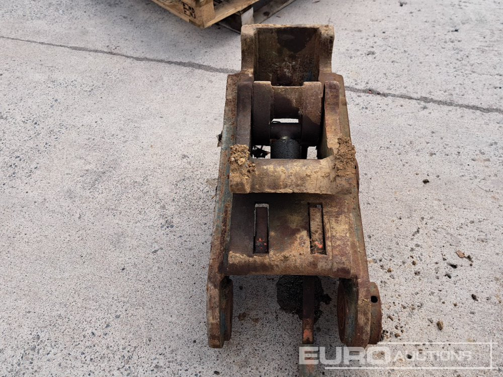 Hydraulic Quick Hitch 80mm Pin to suit 20 Ton Excavator - Bashkues i shpejtë: foto 4 Hydraulic Quick Hitch 80mm Pin to suit 20 Ton Excavator - Bashkues i shpejtë: foto 4
