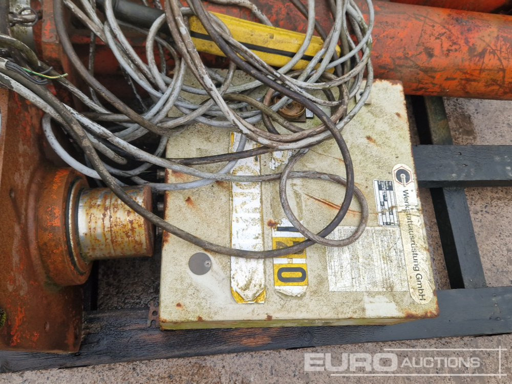 Pajisje ndërtimi Hydraulic Rams, Controls: foto 13