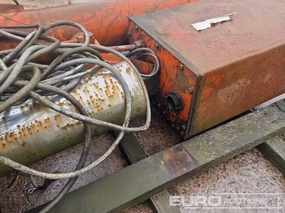 Pajisje ndërtimi Hydraulic Rams, Controls: foto 19