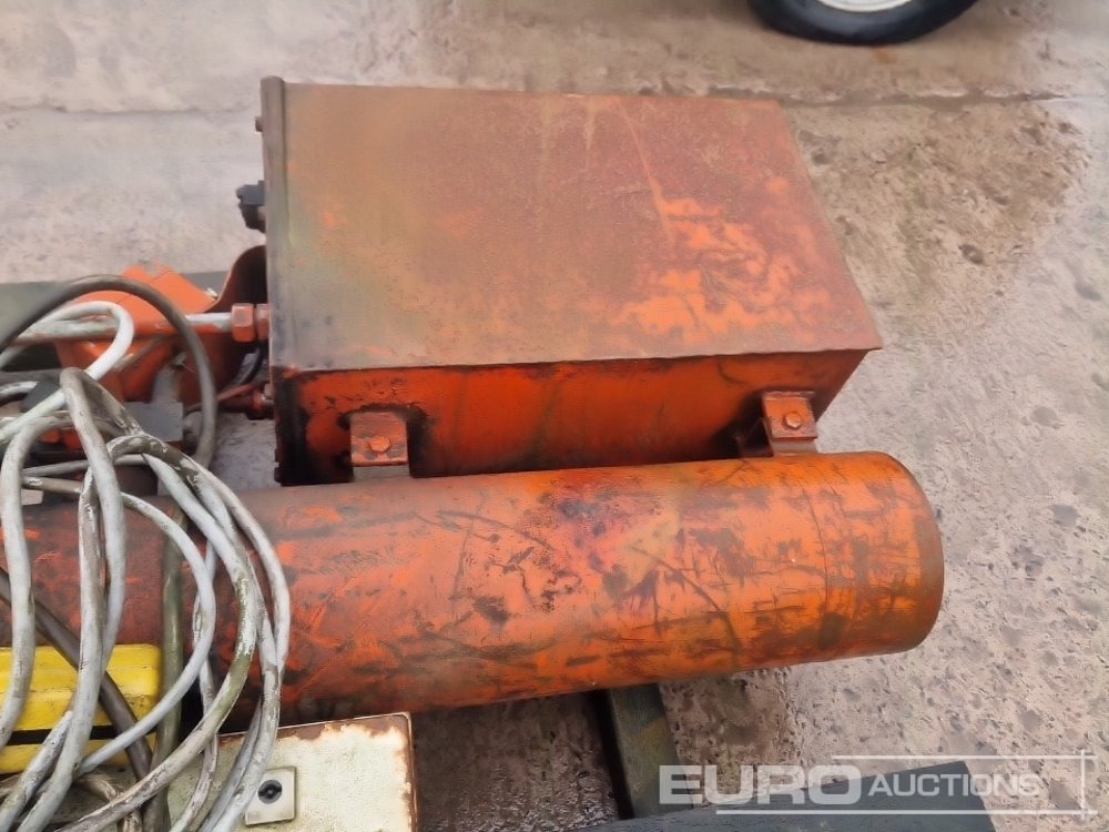 Pajisje ndërtimi Hydraulic Rams, Controls: foto 15