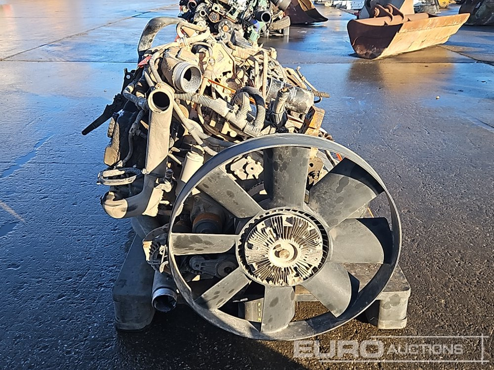 Iveco 6 Cylinder Engine, Gearbox - Motori: foto 4 Iveco 6 Cylinder Engine, Gearbox - Motori: foto 4