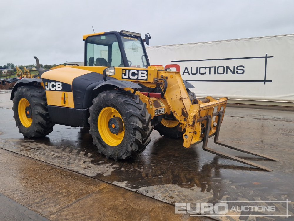 Ekskavator teleskopik JCB 526-56 Agri Plus: foto 7