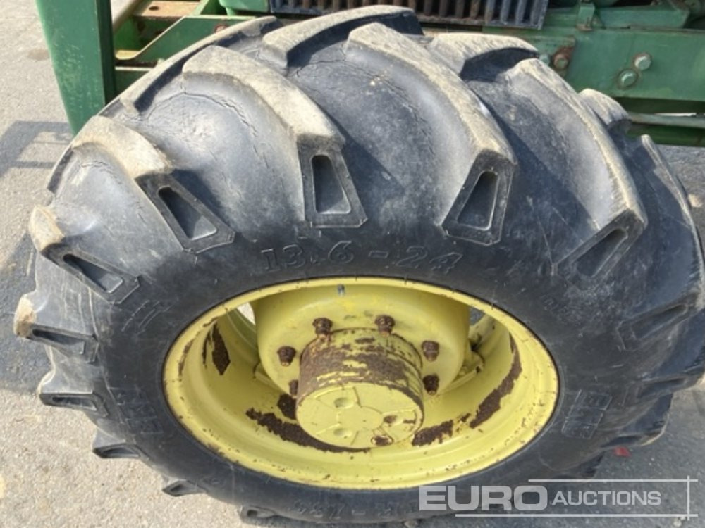 John Deere 3050 - Traktor: foto 5 John Deere 3050 - Traktor: foto 5