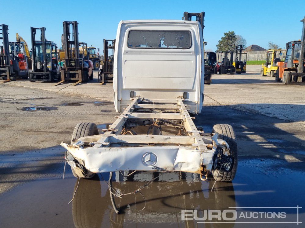 2007 Mercedes 4x2 Chassis Cab (Non Runner) - Kamioncine: foto 4 2007 Mercedes 4x2 Chassis Cab (Non Runner) - Kamioncine: foto 4