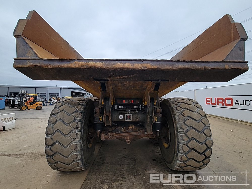 Komatsu HM400-2 - Shkarkues teleskopik: foto 4 Komatsu HM400-2 - Shkarkues teleskopik: foto 4