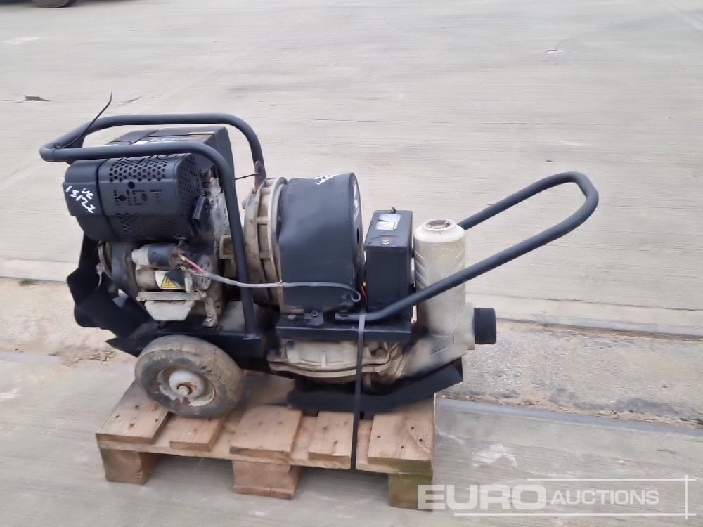 Koshin Diesel 3" Diaphragm Pump - Pompë uji: foto 2 Koshin Diesel 3" Diaphragm Pump - Pompë uji: foto 2