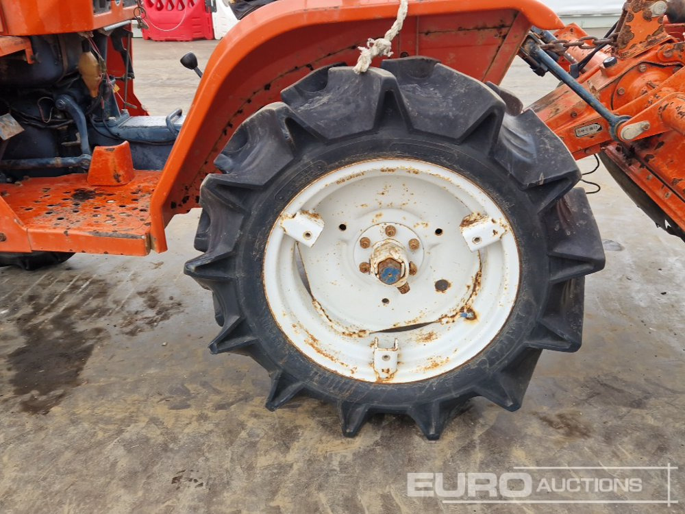 Minitraktor Kubota B1500: foto 10