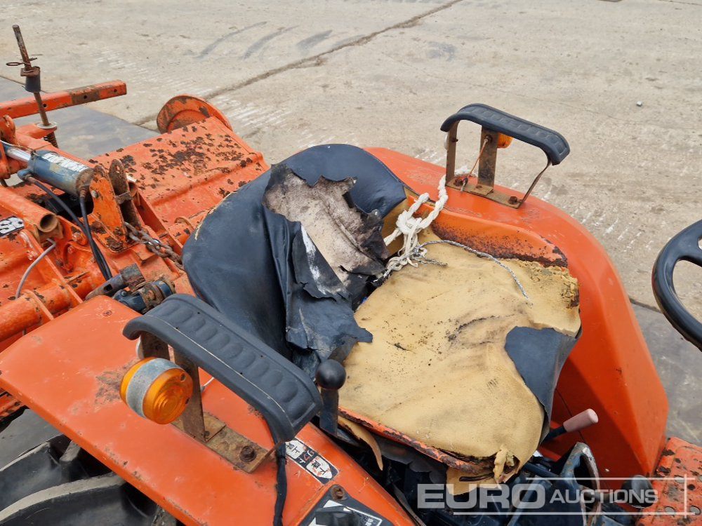 Minitraktor Kubota B1500: foto 25