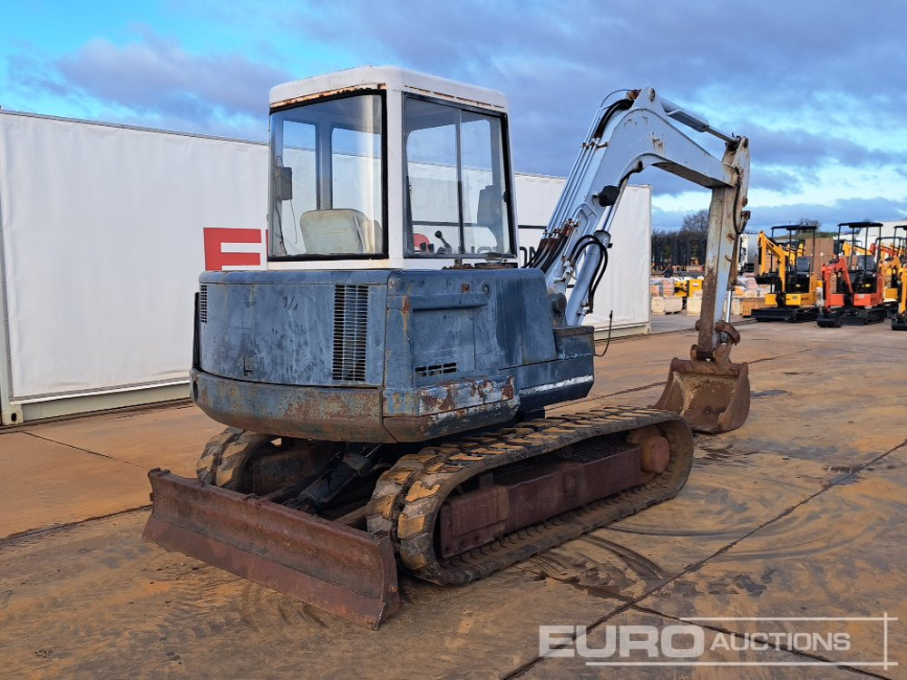 Kubota KX-045 - Miniekskavator: foto 5 Kubota KX-045 - Miniekskavator: foto 5