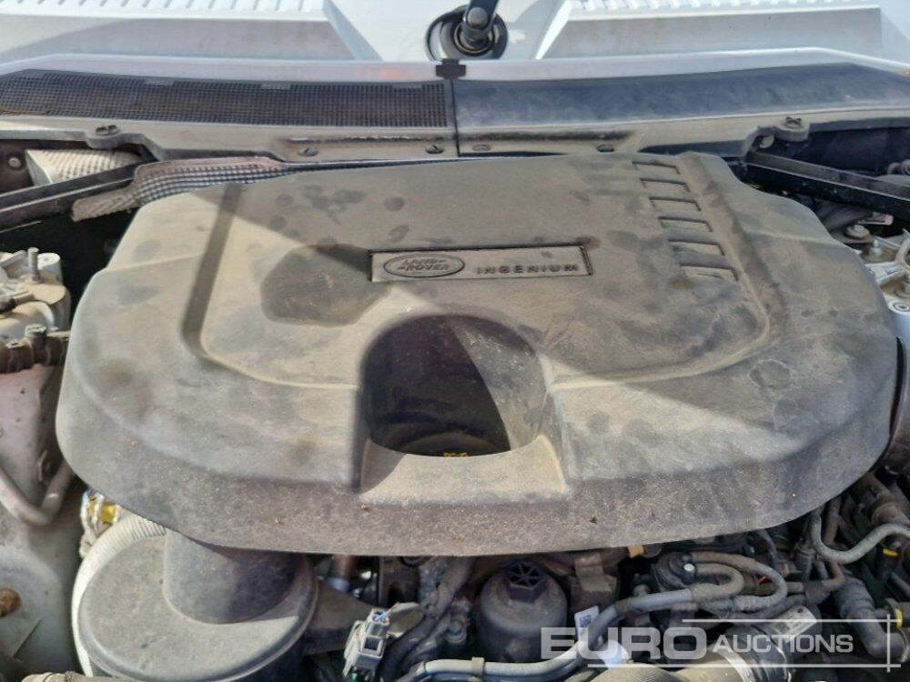 SUV Land Rover Defender: foto 14 SUV Land Rover Defender: foto 14