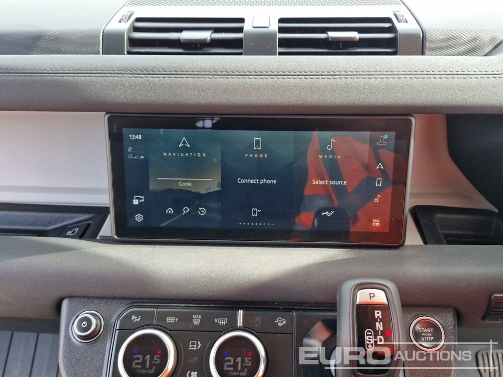 SUV Land Rover Defender: foto 27 SUV Land Rover Defender: foto 27
