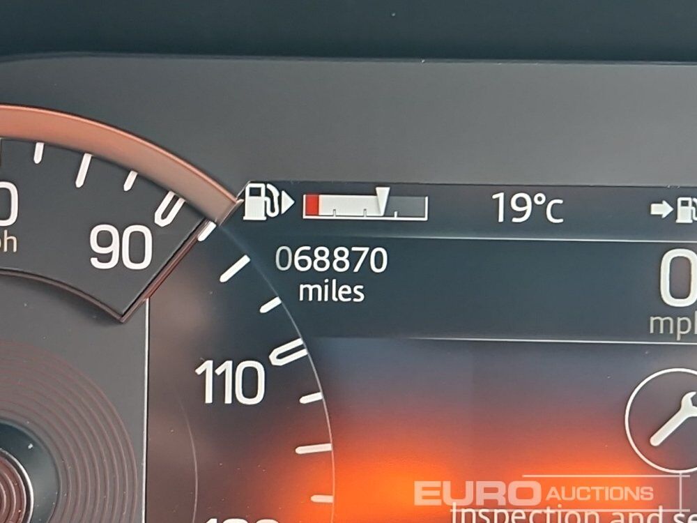 SUV Land Rover Defender: foto 35 SUV Land Rover Defender: foto 35