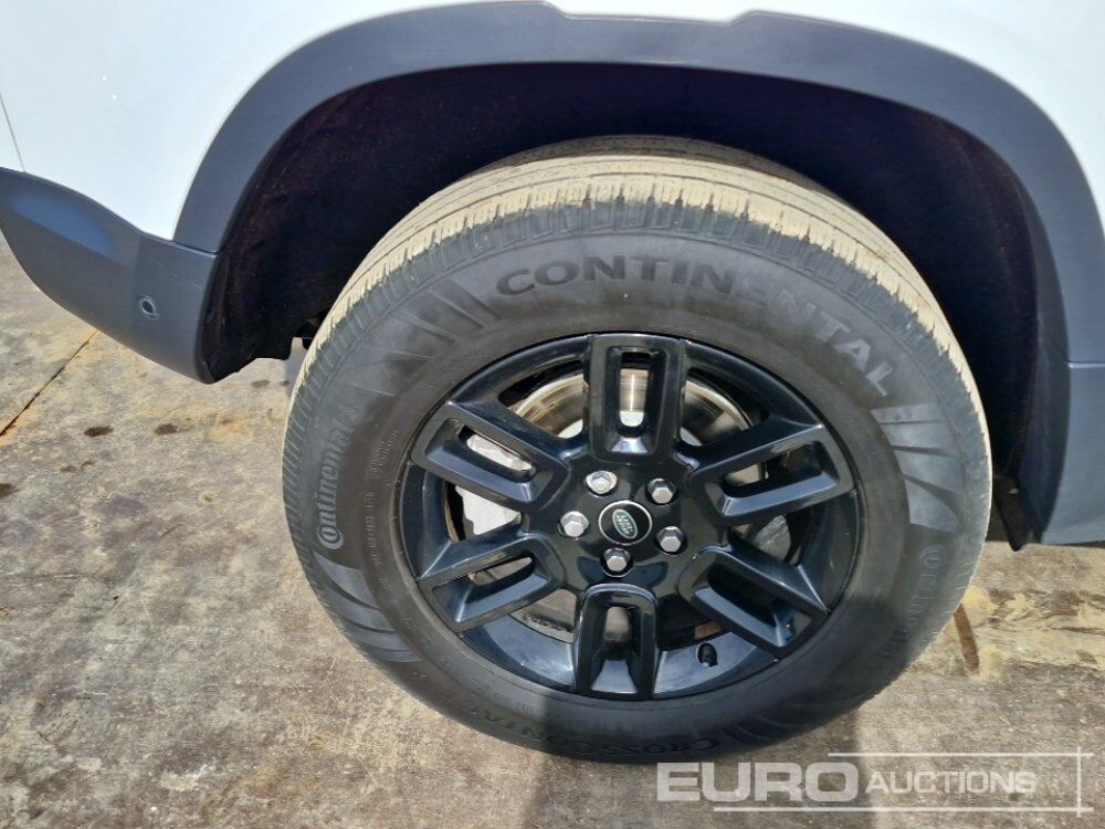 SUV Land Rover Defender: foto 11 SUV Land Rover Defender: foto 11