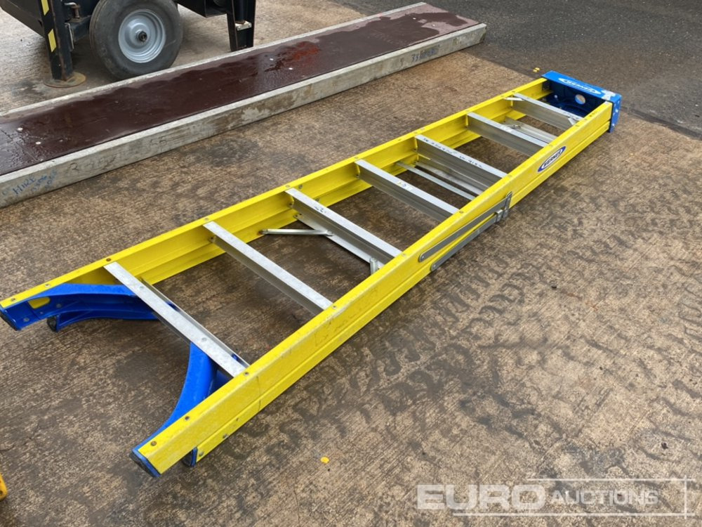 Lyte 8 Thread Step Ladder - Pajisjet e ofiçinës: foto 3 Lyte 8 Thread Step Ladder - Pajisjet e ofiçinës: foto 3