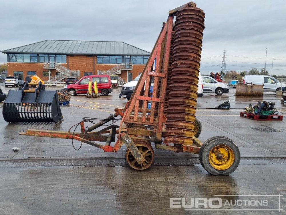 Vaderstad Single Axle Draw Bar Hydraulic Folding Ring Roller - Makineri bujqësore: foto 2 Vaderstad Single Axle Draw Bar Hydraulic Folding Ring Roller - Makineri bujqësore: foto 2